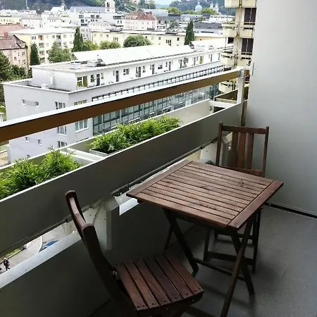 Salzburg Apartments Business *